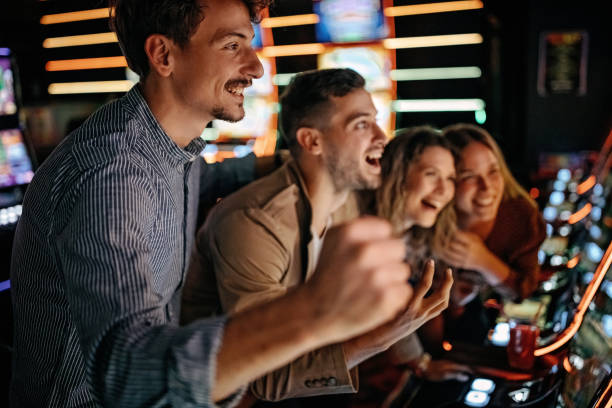Kategori permainan di mesinkoin yang mencakup sportsbook, live casino, dan slot